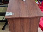 Use Tables / Chairs