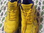 Used Badminton Shoes