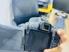 Canon 800D