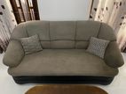 Damro Sofa Set