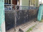 Gate