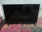 UNIC 24" TV