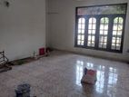 Uspair house for rent in mount Lavinia