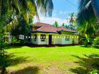 වාද්දූවෙන් වටිනා Antique House එකක් දැන් ඔබේම කරගන්න!