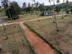 වාරියපොල නගරයෙන්ම නේවාසික කලාපයෙන් සින්නක්කර බිම්කොටස්