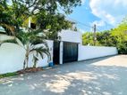 Valuable 5BR House for sale in boralasgamuwa