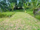 Valuable land for sale in kadawatha indigahamulla