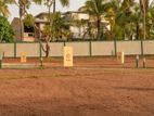 Valuable Land For Sale in Kahathuduwa Polgasowita 120 Road 500M