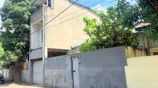 Valuable Land With A Livable House For Sale In Swarna Road Colombo 5