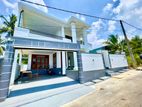 Valuable Luxurious Three-storey House in Piliyandala 120 Road
