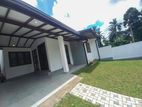 Valuable Modern Single Story House for Sale in Athurugiriya (Ref:H2236A)