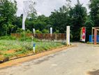 Valuable plots of land close to Eheliyagoda Town