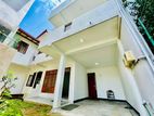 Valuable Two Storey House Sale in Boralesgamuwa