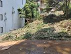 Valueabal land for sae in kandy Lake round