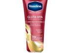 Vaseline Gluta-Hya Serum Dewy Radiance Lotion 330ml