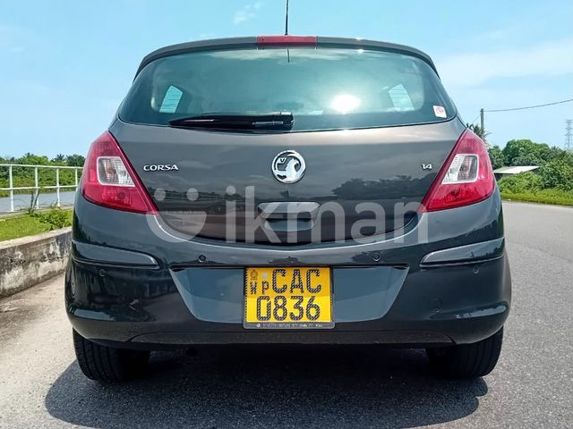 Vauxhall Corsa 2013 photo 4