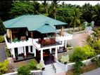 වේයන්ගො ඩ පර්චස් 180 ක් සමග අංග සම්පූර්ණ හෝ ටලයක් විකිණීමට