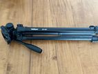 Velbon EX-430F Aluminum Tripod: 59.4in Extension 3-Way Pan Head