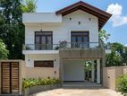 වෙල්යායකට මුහුන්ලා පිහිටි අලුතින්ම ඉදිකරන ලද දෙමහල් නිවස විකිනීමට(AP72)
