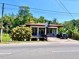 Versatile Two-Story Building Near Kandy-Gampola Highway