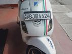 Vespa Elegante 150 2020