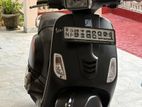 Vespa SXL 2020