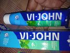 VI - JOHN Shaving cream 125g