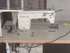 Singer Industrial Sewing Machine