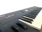 Yamaha S03 Keyboard