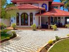 Villa For Rent in Uswetakeiyawa / Bopitiya