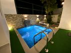 Villa Type Luxury House in Talawathugoda For Sale With Jacuzzi Pool