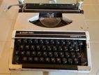 Vintage Japanese Silver-Reed Silverette II Typewriter