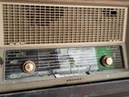 Vintage Value Radio