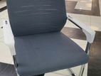 VISITOR CHAIR - 820C