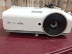 Vivitek DX813 Multimedia Projector