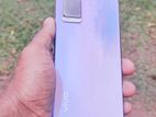 Vivo V20 8GB 128GB (Used)