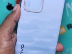 Vivo V30 5G 8GB 256GB (Used)