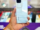 Vivo V30 Pro 5G 8GB/256GB (Used)