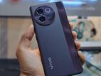 Vivo V30E 8/256GB (Used)