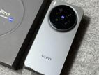 Vivo X300 Pro 12/256GB (Used)