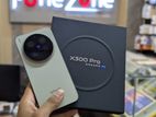 Vivo X300 Pro 16GB 512GB (Used)