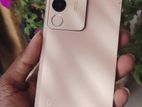 Vivo y200 5g 8 ram (Used)
