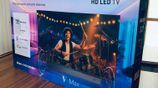 VMAX 32" TV