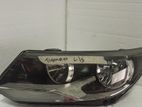 Volks Wagen Tiguan Head Light