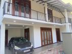 වටිනා දෙමහල් නිවසක් කොට්ටාව නගරයට ආසන්නයෙන් විකිනීමට(xxzns83)