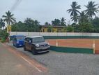 ව්යාපාරික මෙන්ම නේවාසික අගනා බිම් කොටස් කීපයක්