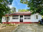 Walaw type House for sale in Katugasthota (TPS2238)