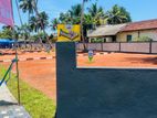 Walking distance to Old Galle Road, Moratuwa Y31