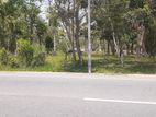 Wariyapola : 192P Prime Commercial Land for Sale