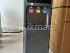 Water Dispenser